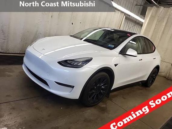 TESLA MODEL Y 2022 7SAYGDEE3NF449100 image